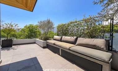 Penthouse en venta de 1 dorm. en Vitacura (Jardín del Este)