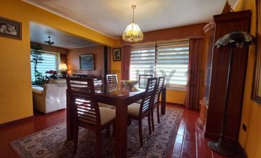 Se arrienda casa en condominio de Villaseca