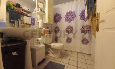 Se arrienda casa en condominio de Villaseca