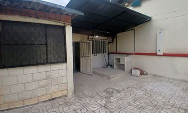 casa en arriendo en corales. Cod A7344893