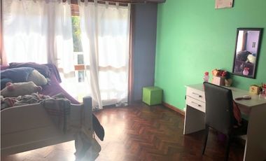 Chalet 5 ambientes- El Gaucho