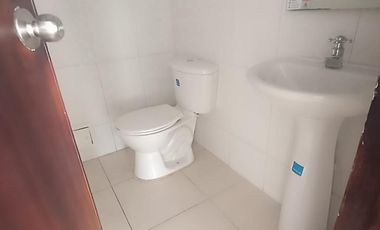 edificio en arriendo en acevedo tejada. Cod A2347