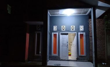 Rumah Dijual Rugi di Istana Arofatuna Palembang