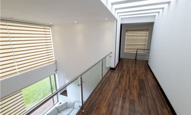 RENTO CASA CAMPESTRE DE LUJO 5 HABITACIONES - GUAYMARAL
