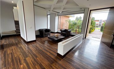 RENTO CASA CAMPESTRE DE LUJO 5 HABITACIONES - GUAYMARAL