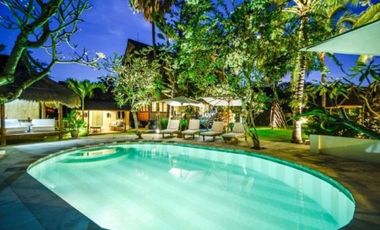 Amazing Beachfront Freehold Resort in Karangasem