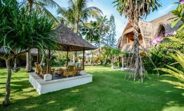 Amazing Beachfront Freehold Resort in Karangasem