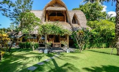 Amazing Beachfront Freehold Resort in Karangasem