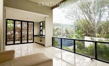 Dijual Townhouse Eksklusif  8 Rumah Di Kemang Di Bawah NJOP