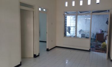 Dijual Rumah Mungil Minimalis Strategis di Taman Pondok Jati Taman Sidoarjo