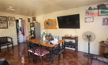 Casa en enta en la población Juan Pablo II