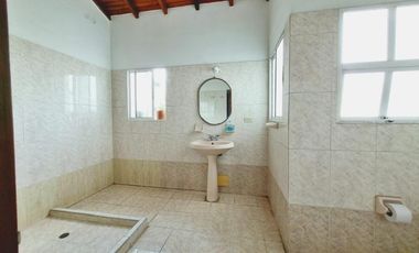 casa en venta en c.c mirador campestre. Cod V2440
