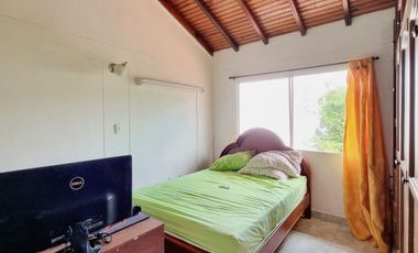 casa en venta en c.c mirador campestre. Cod V2440