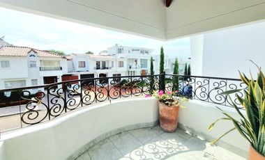 casa en venta en c.c mirador campestre. Cod V2440
