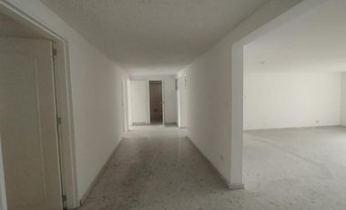 oficina en arriendo en tequendama. Cod A11194