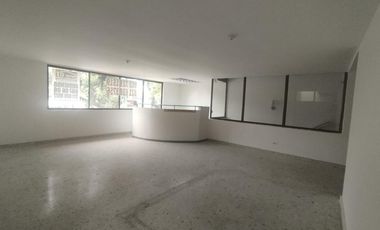 oficina en arriendo en tequendama. Cod A11194