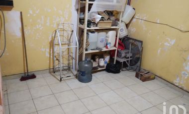 Se Renta Local Amplio en Calzada del Peñon