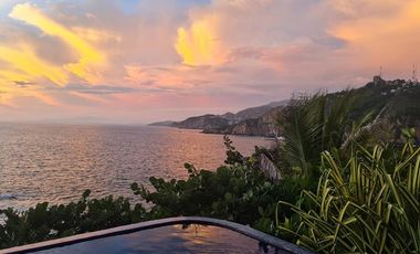 Venta y renta vacacional de casa con vista al mar en Acapulco
