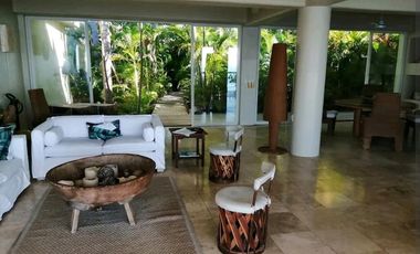 Venta y renta vacacional de casa con vista al mar en Acapulco