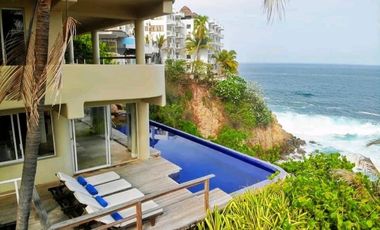 Venta y renta vacacional de casa con vista al mar en Acapulco