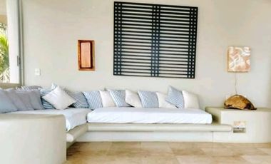 Venta y renta vacacional de casa con vista al mar en Acapulco
