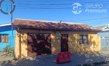 Casa en venta de 3 dorm. en Curicó