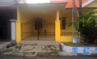 Rumah Disewakan Medokan Asri Tengah Surabaya KT