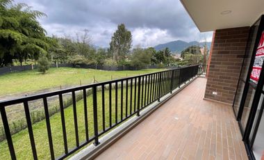 apartamento en arriendo en la ceja. Cod A63336