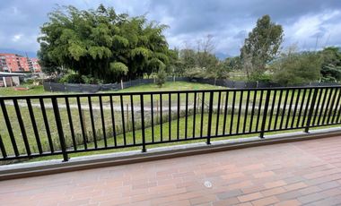 apartamento en arriendo en la ceja. Cod A63336