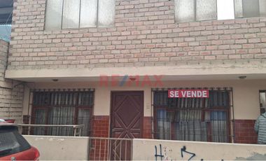 Se Vende Casa A Precio De Ocasion - Ventanilla