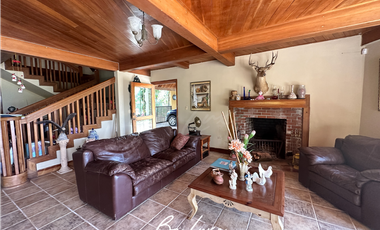 TERRENO DE 5 HECTAREAS CON CASA EN VENTA, CERRO AZUL (2)