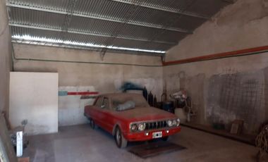 Venta galpón mas depósito y departamentos, IDEAL INVERSOR