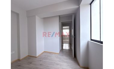 🏡 ¡Estrena Tu Depa En La Urb. Los Pinos Y Sin Pagar Alcabala! Piso 6 🛗