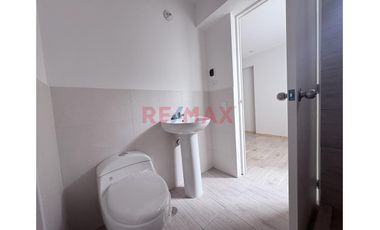 🏡 ¡Estrena Tu Depa En La Urb. Los Pinos Y Sin Pagar Alcabala! Piso 6 🛗