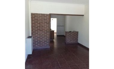 VENTA de Casa 3 AMBIENTES en Mar del Plata.