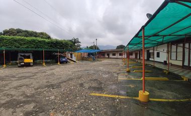 parqueadero en venta en la parada. Cod V24342