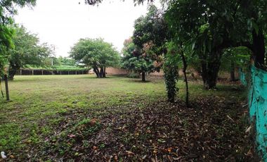 parqueadero en venta en la parada. Cod V24342