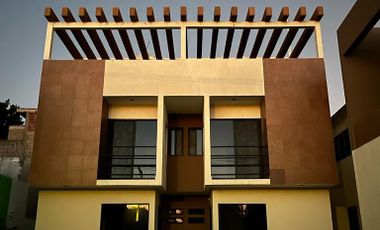Casa en Venta en Col. Sahop, Madero Tamaulipas.