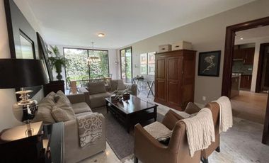 Residencia de 8 salas en venta en Club de Golf San Carlos, Metepec