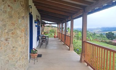 finca en arriendo en la cumbre. Cod A3048