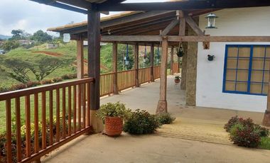 finca en arriendo en la cumbre. Cod A3048