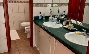 ALQUILO AMPLIA CASA DE 3 DORMITORIOS AMOBLADA - SAMBORONDON