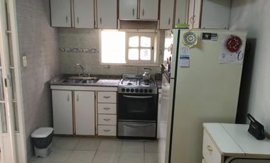 " Apto Credito " " Permuta "  Casa T/ Duplex de 5 Amb c/ Cocheras