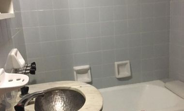 Departamento de 2 ambientes en PB con patio zona plaza Conesa Quilmes centro