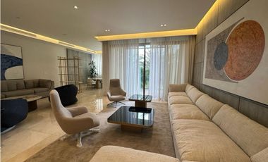 APARTAMENTO FINAMENTE AMOBLADO EN OCEAN REEF - 6306DA