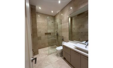 APARTAMENTO FINAMENTE AMOBLADO EN OCEAN REEF - 6306DA