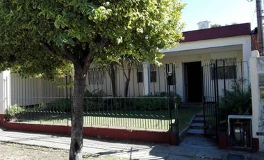Casa en venta en Quilmes Sur