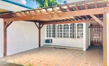 Corner Lot for RENT with 4 bedrooms in Cutcut Angeles City