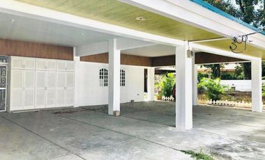 Corner Lot for RENT with 4 bedrooms in Cutcut Angeles City