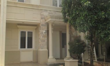 Rumah 1,3 M an di Vanya Park BSD